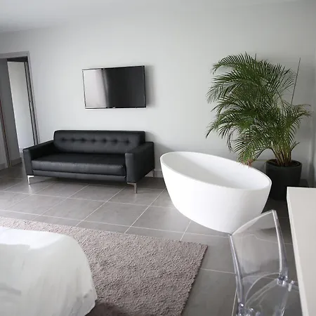 Lafitenia Cenitz Hotel 5*