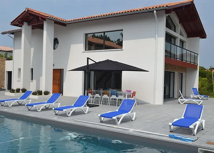 Lafitenia Cenitz Ξενοδοχείο 5*